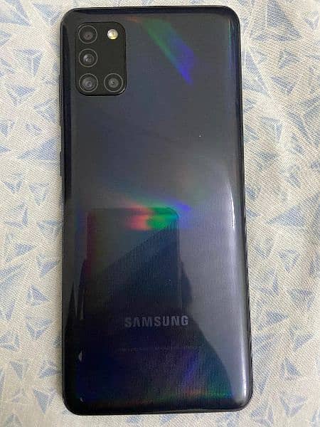 Sumsung Galaxy A31 0