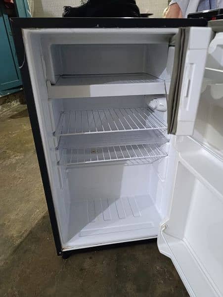 Dawlance mini fridge like brand new 1