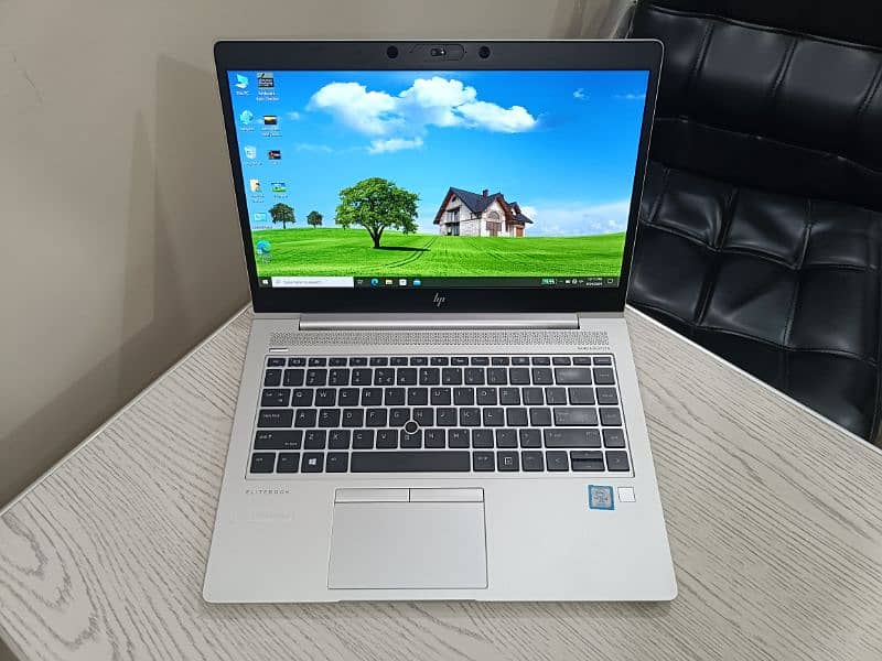 Hp elitebook 840 g5 core i5 8th gen quadcore 2gb dedicated graphics 1