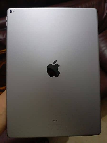 Apple Ipad 12.9 inches 3