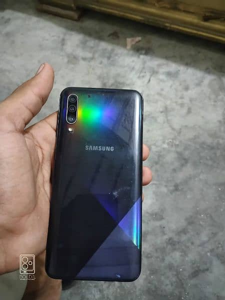 Samsung A30s 1