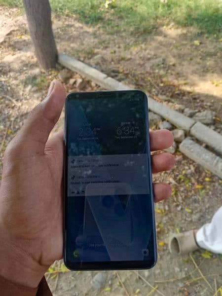 LG v30 ram 4  64 pta proved 4