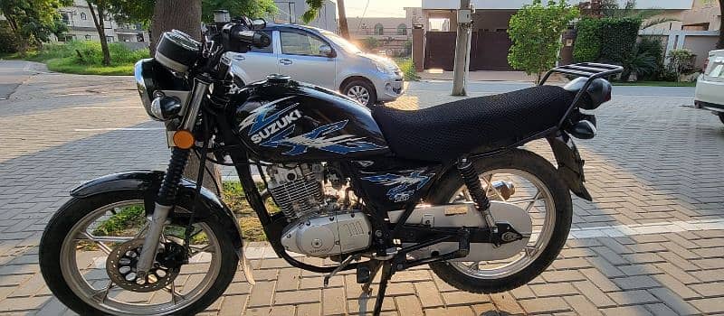 Suzuki Gs 150 SE 2022 1