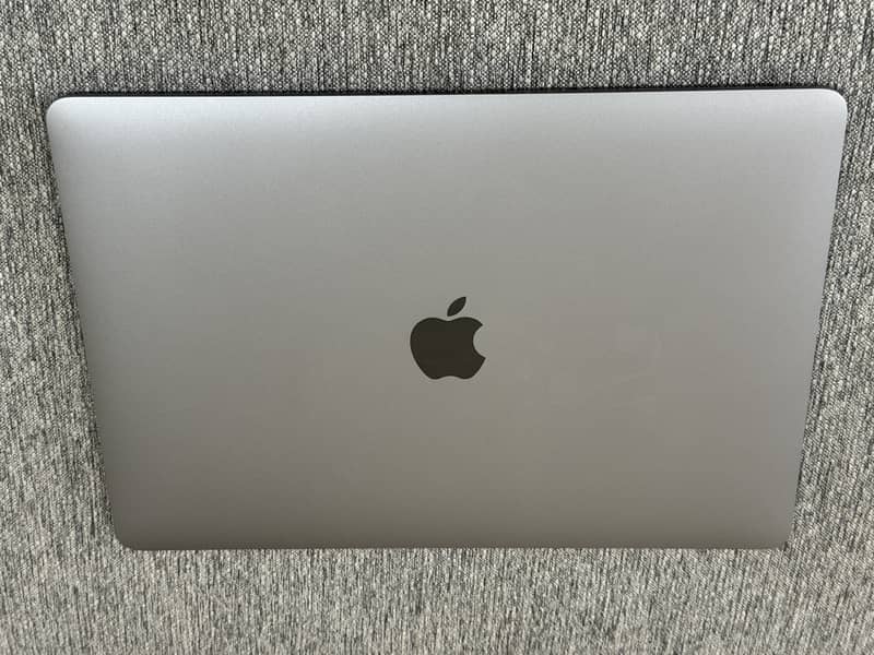 MacBook Air M1 256/8 0