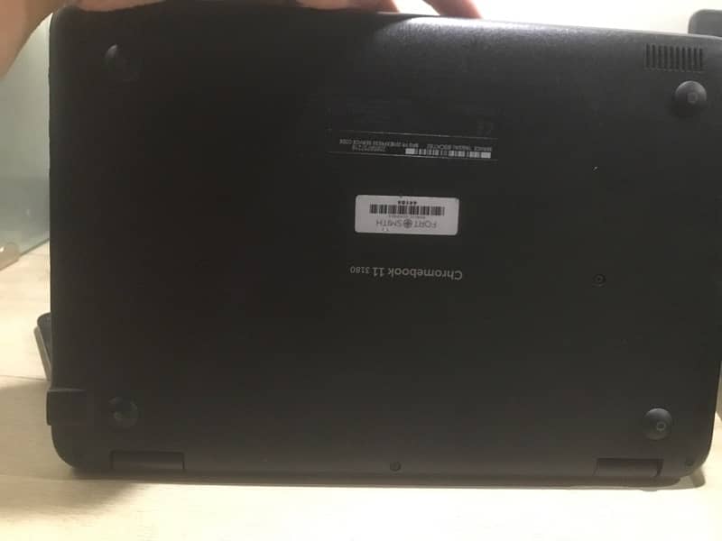 Dell laptop in good condition 3