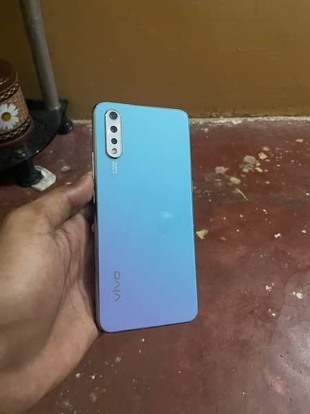 vivo s1 4gb 128gb 7