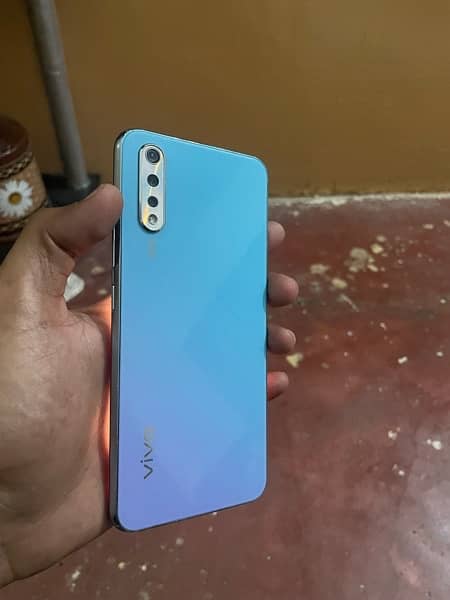 vivo s1 4gb 128gb 9