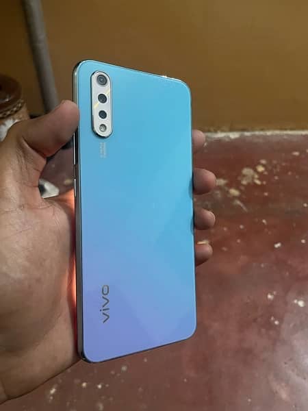 vivo s1 4gb 128gb 10