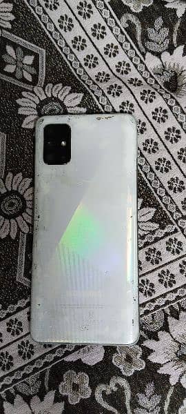 Samsung Galaxy a51 100% ok phone hy 6