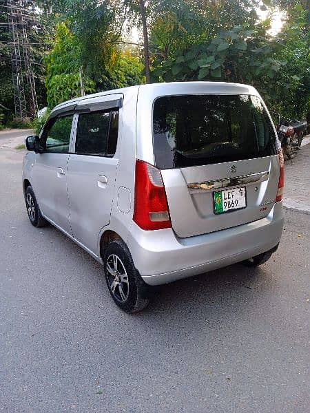 Suzuki Wagon R 2018 3