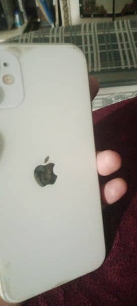 iphone in good condition 1