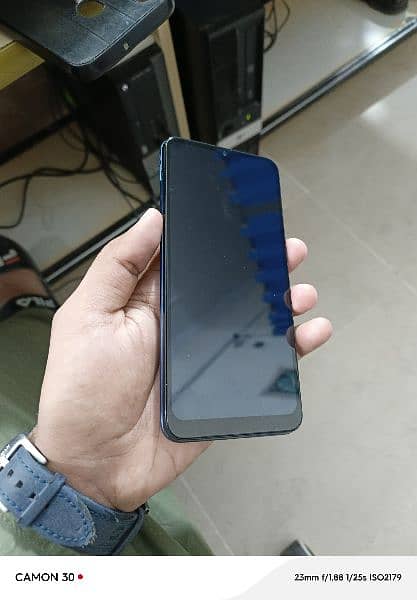 Samsung A30 4/64 GB for sale 5