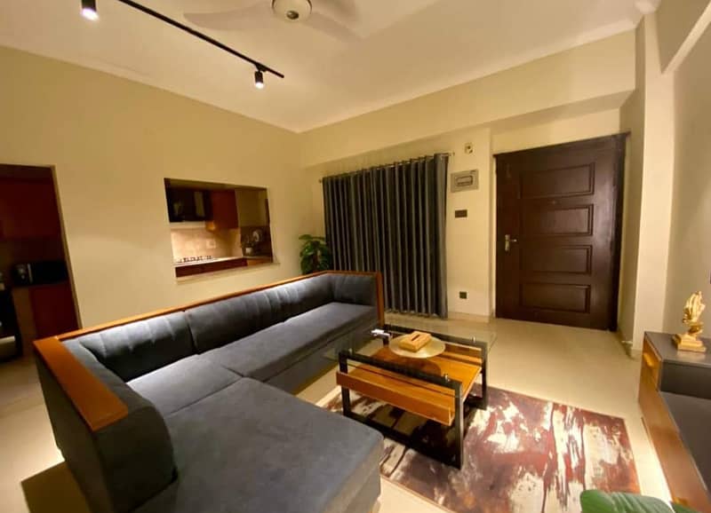 1 BHK Par day short time furnished apartment available 2