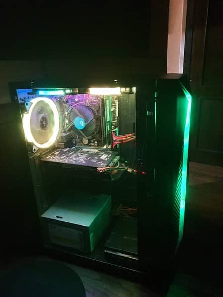 gaming pc with full accessory 2