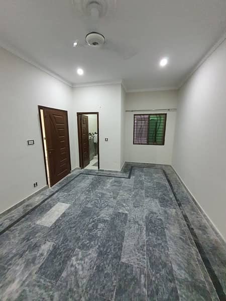 A block 2 bed independent flat for rent pak Arab 2