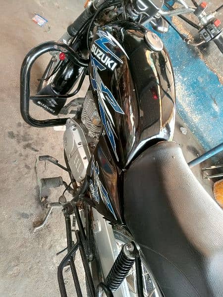 Suzuki Gs 150 for. sale 6