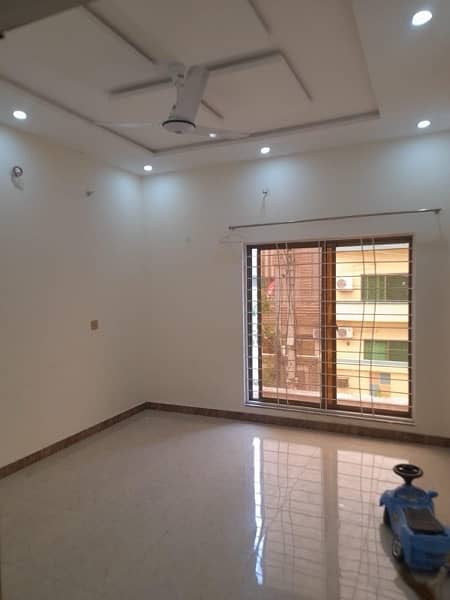 Office flats and portions available for rent in pak Arab society 4