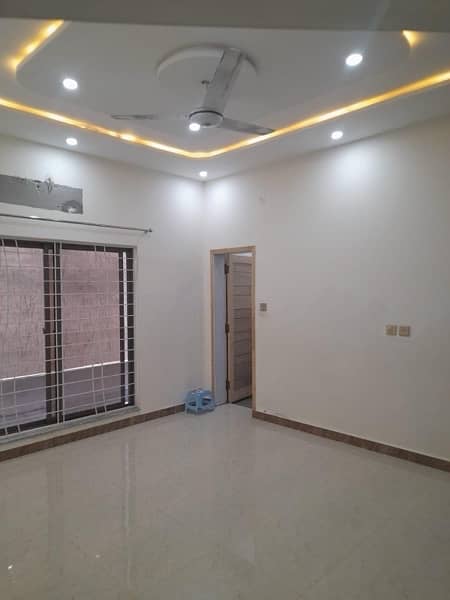 Office flats and portions available for rent in pak Arab society 5