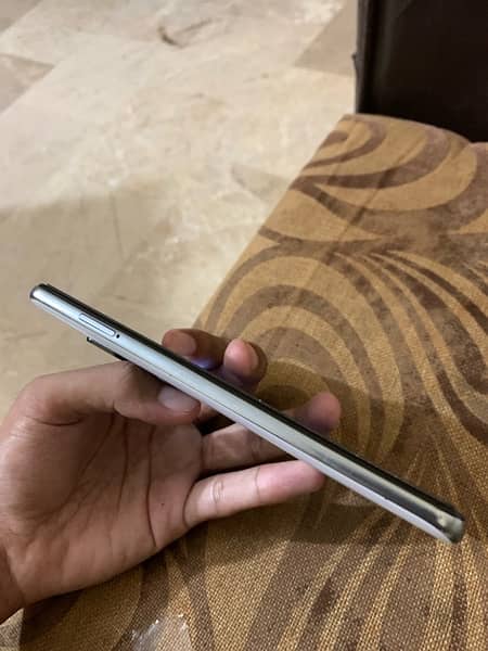 Redmi note 9s 6/128 with box 4