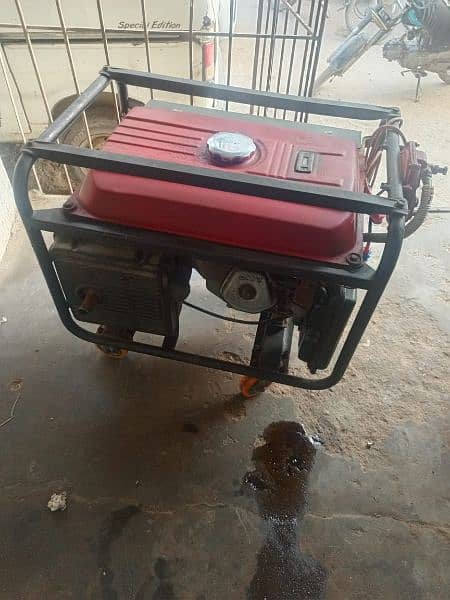 HONDA 5KV . . Ok Condition 1