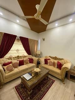 10 Marla beautiful house available for rent in pak Arab society