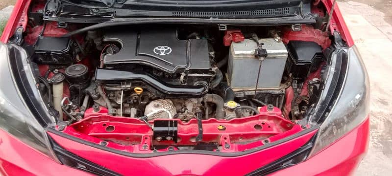 Toyota Vitz 2014 2017 13