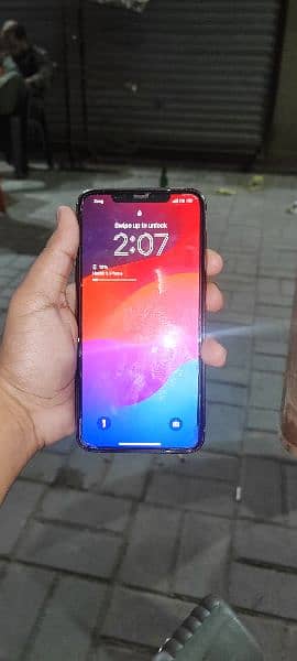 IPhone 11 Pro Max  Pta Approved 4