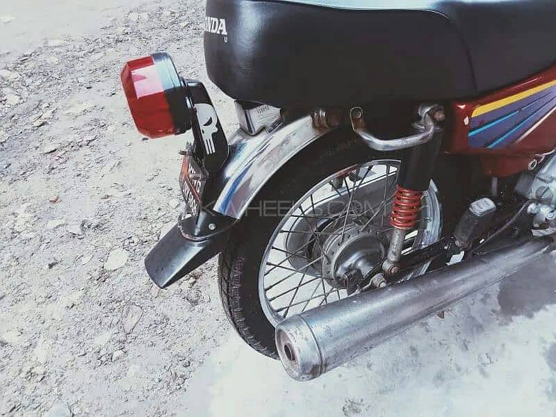 honda 125 all oky ha koii kam ni hony wala file all oky ha 4