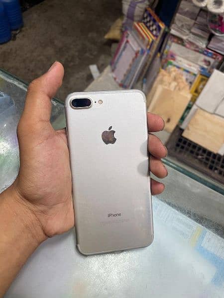 i phone 7 plus 1