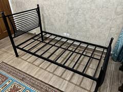 Single Bed (Wrought Iron) Black