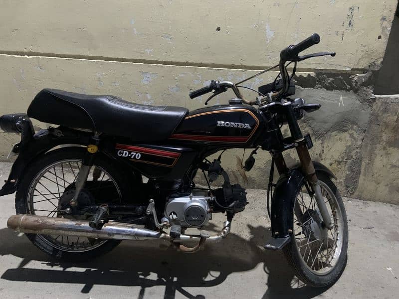 Honda CD70 7