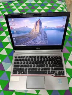 Fujitsu Lifebook E736 core I5 6th Generation