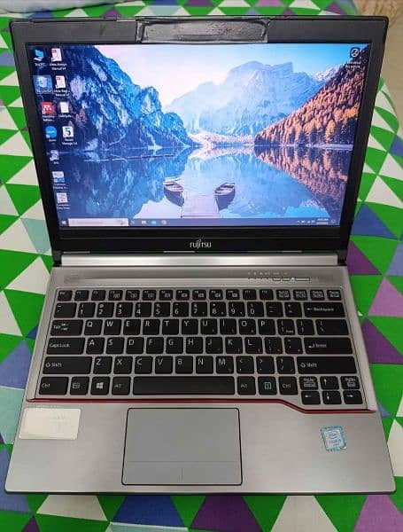 Fujitsu Lifebook E736 core I5 6th Generation 3