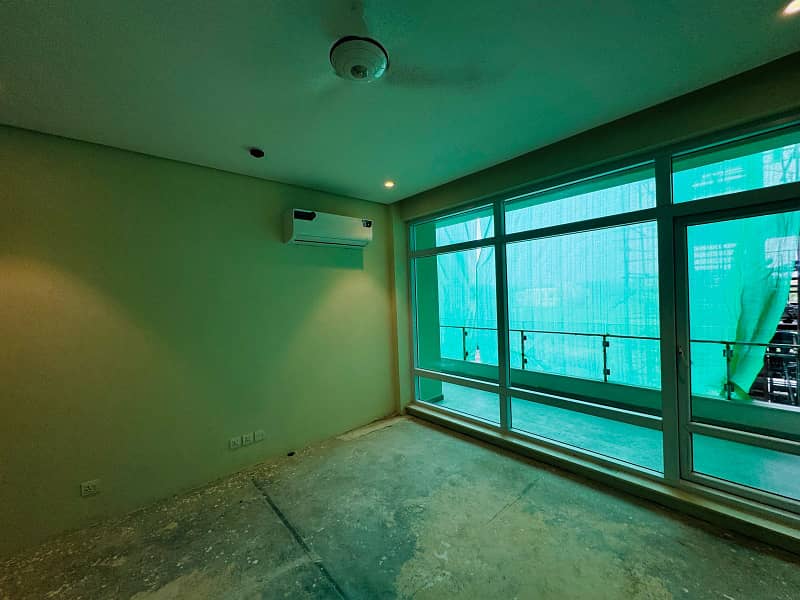 2 bedrooms apartment available for sale in Defence Raya 5