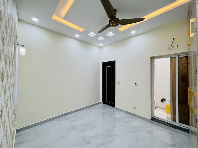 3 Marla Slightly Use House Available For Sale In Formanites Housing Scheme Lahore 2