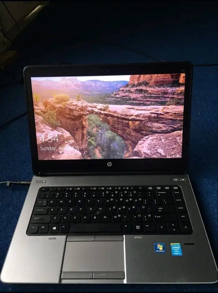 10%7 condition laptop i5 4generation 4gb ram 500 hard 3