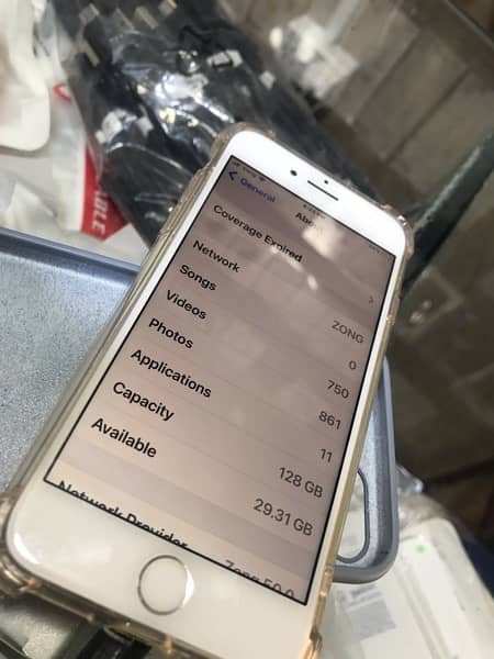 IPhone 7 Gold Colour 1