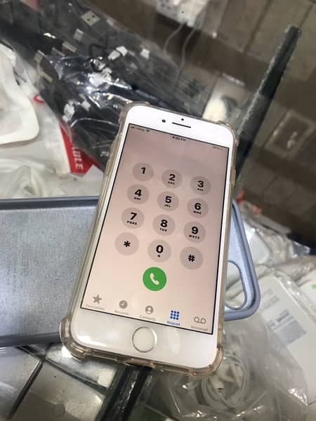 IPhone 7 Gold Colour 4