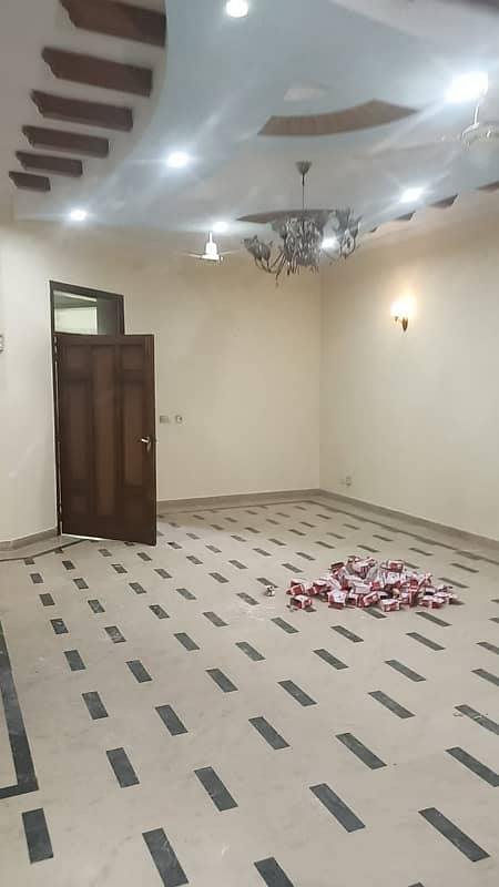 08 MARLA HOUSE FOR RENT IN JOHAR TOWN LAHORE 0