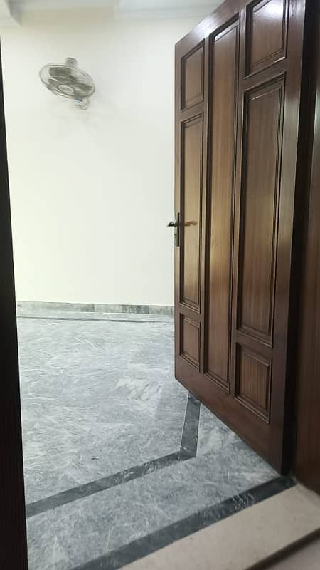 08 MARLA HOUSE FOR RENT IN JOHAR TOWN LAHORE 3