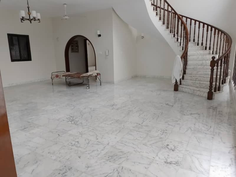 House for Rent on Main Khayaban-e-Badbhan 10