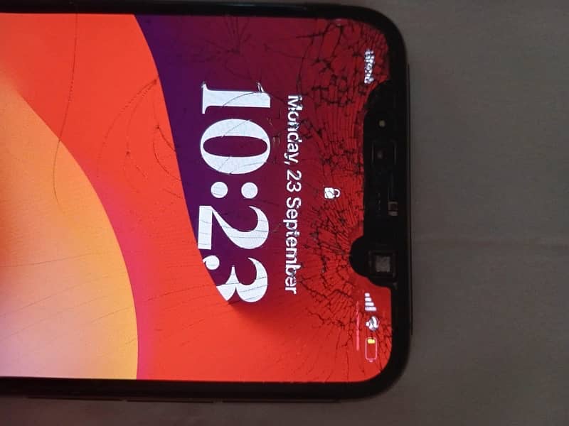 iPhone 11 Pro Max non PTA factory unlock 256 GB 7