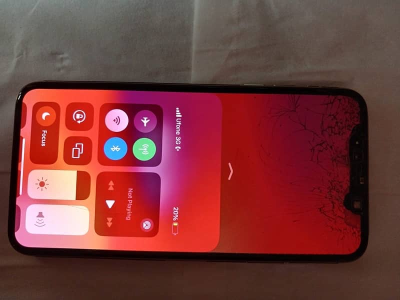 iPhone 11 Pro Max non PTA factory unlock 256 GB 8