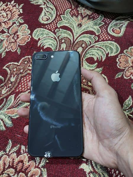 iphone 8plus PTA Approved 64gb 5