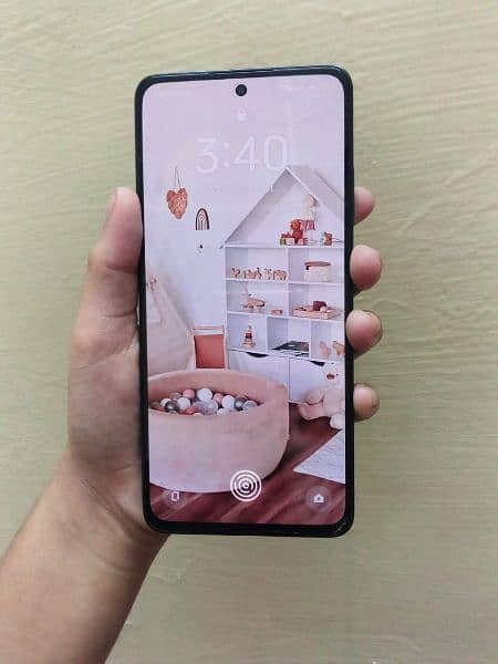 OPPO Reno 12 f 8 256 1