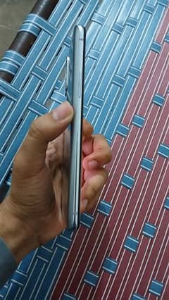 ONE PLUS 8T NON PTA COUNTRY LOCK 12GB RAM 256GB MEMORY URGENT SELL