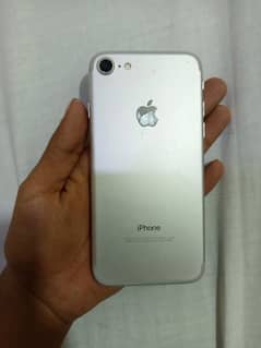 Iphone 7 32gb PTA APPROVED 0