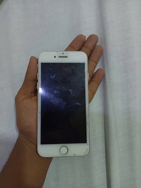 Iphone 7 32gb PTA APPROVED 1