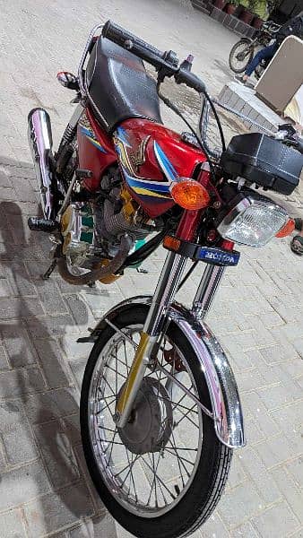 HONDA CG-125 MODEL 2017 (ADVANCE 2018) Karachi Registration 2