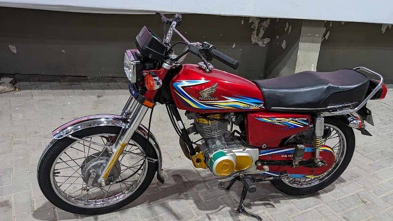 HONDA CG-125 MODEL 2017 (ADVANCE 2018) Karachi Registration 4